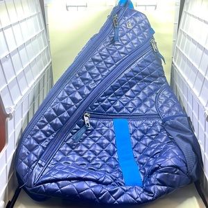 Oliver & Thomas 24 + 7 Super Sling; Navy Stripe; Crossbody; Tons of Pockets!!